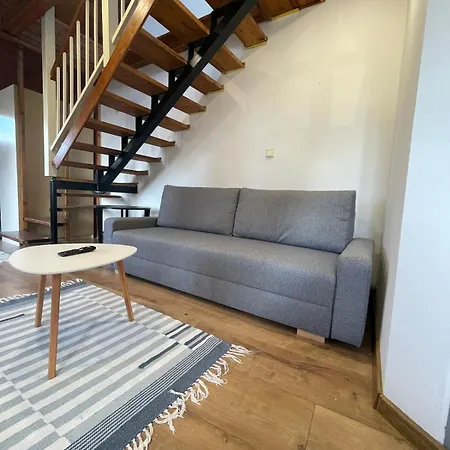 Varady's Large With Private Parking Apartmán Košice