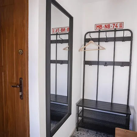 Varady's Large With Private Parking Košice