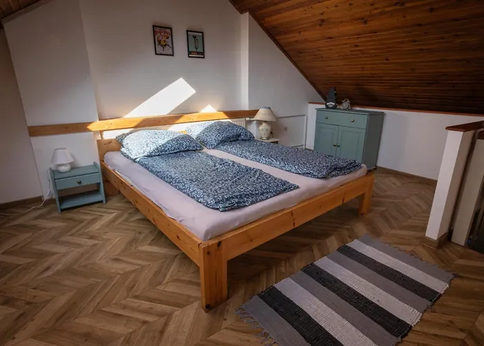 Apartmán Varady's Large With Private Parking Košice